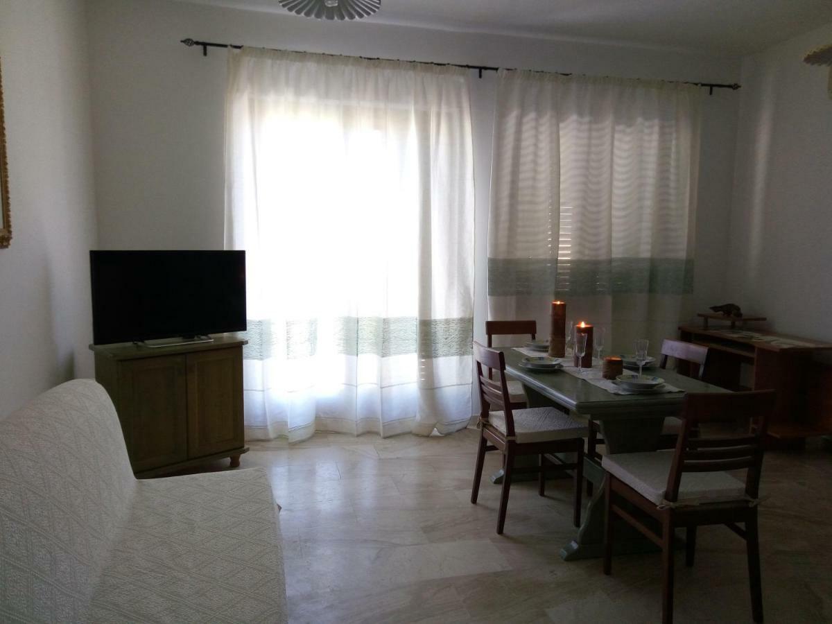 Olbia Flat Exterior foto